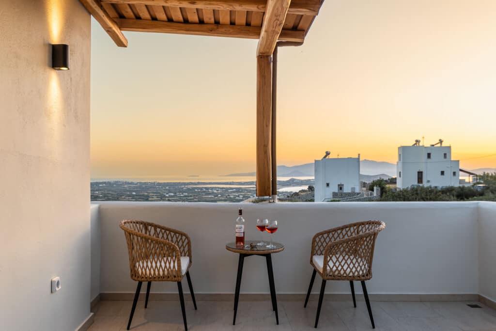 Eartha Horizon Villas Naxos - Breathtaking Natural Beauty