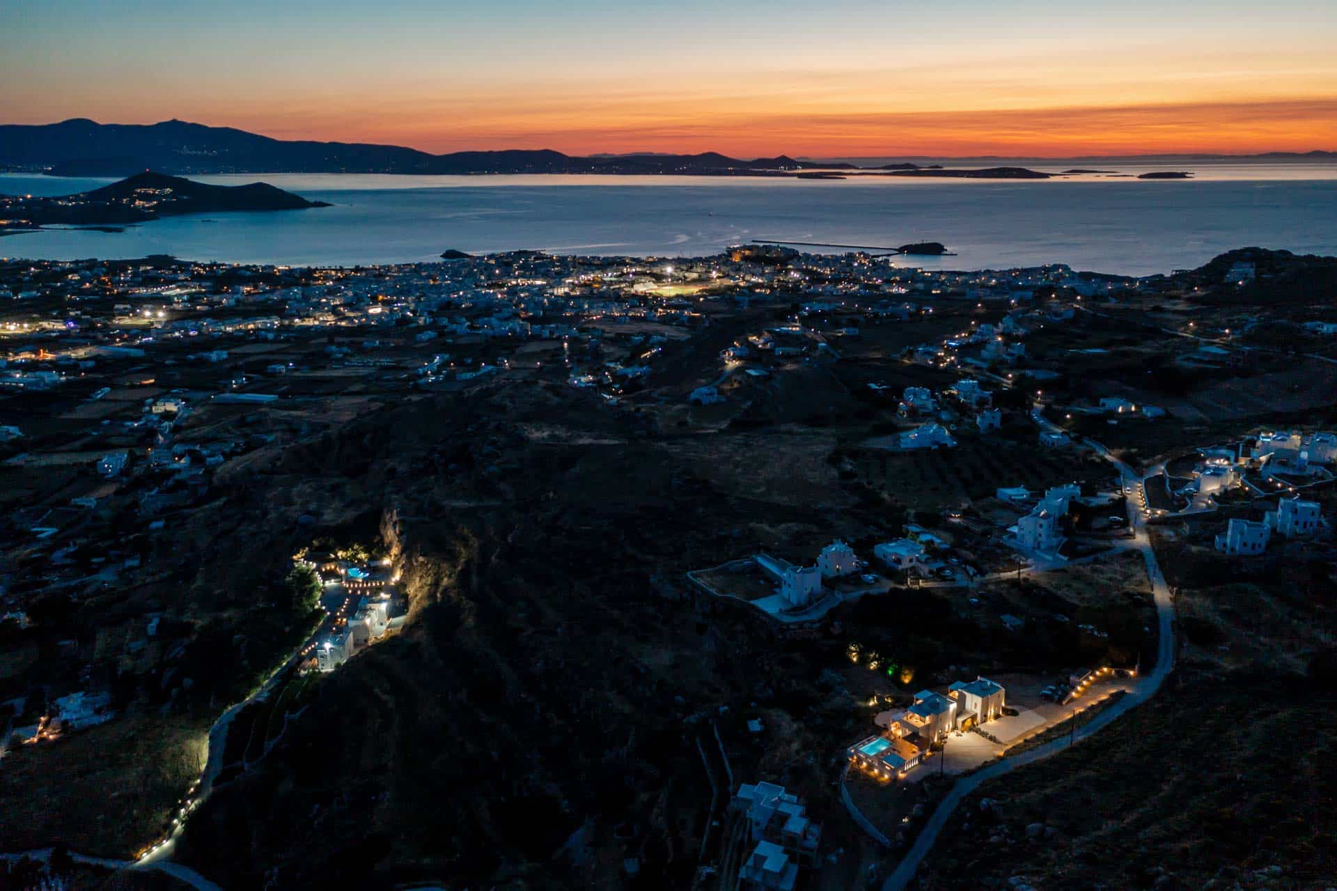 Eartha Horizon Villas Naxos - Breathtaking Natural Beauty Eartha Horizon Villas Naxos - Breathtaking Natural Beauty