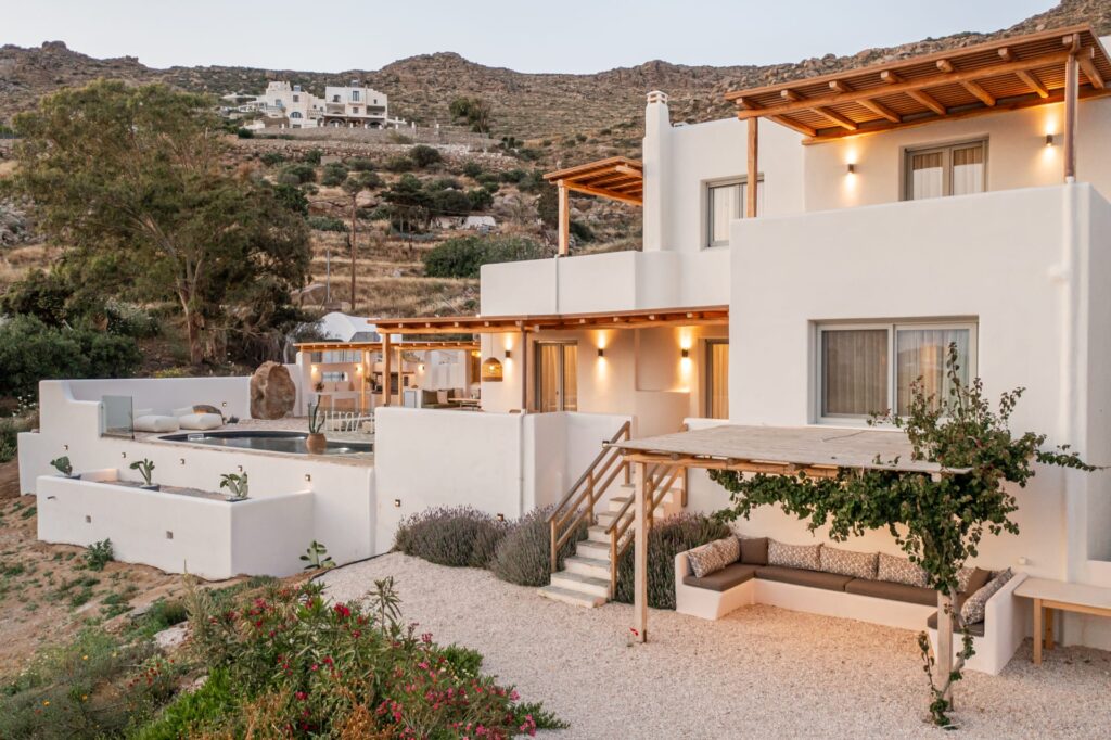 Eartha Horizon Villas Naxos - Breathtaking Natural Beauty